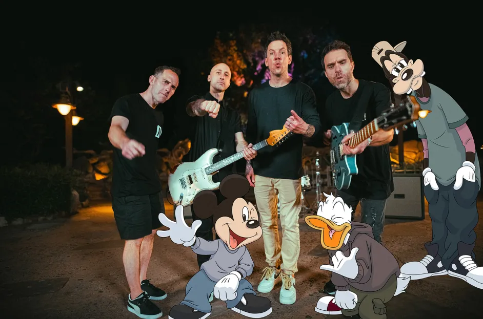 Simple Plan with Mickey & Friends
Disney - A Whole New Sound