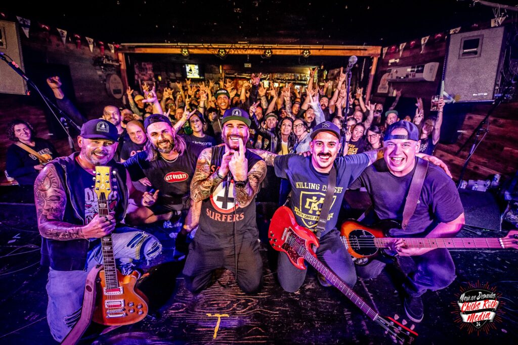 Drop It First - Crédit Med Desmeules @ Chicks ROCK Media