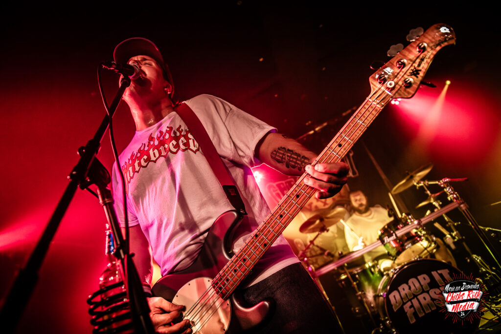 Get Over It - Crédit Med Desmeules @ Chicks ROCK Media